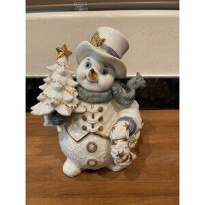 Noel Porclein Snowman Figurine